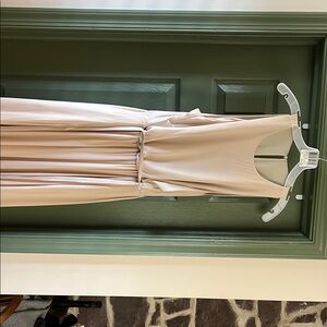 Elegant Cream Sleeveless Dress